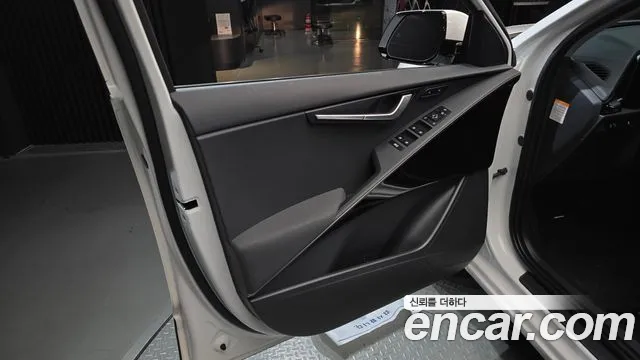 Kia Niro All Niro EV Air — Фото автомобиля 24