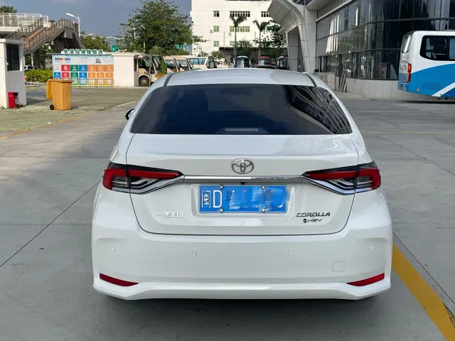 Toyota Corolla — Фото автомобиля 4