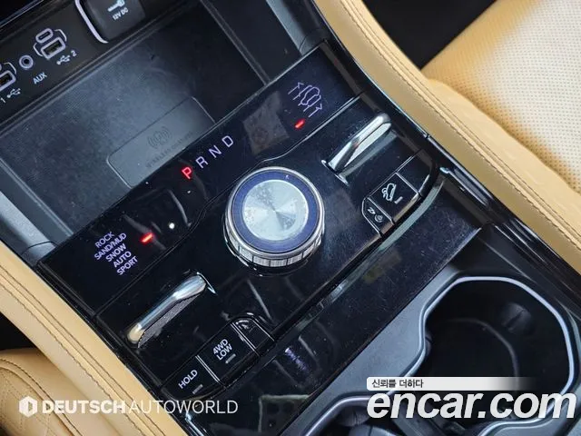 Jeep Cherokee — Фото автомобиля 9