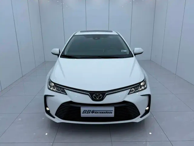 Toyota Corolla — Фото автомобиля 2