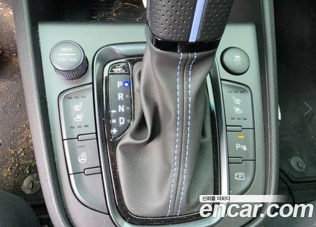 Hyundai Kona Новый Kona Бензин 2.0 2WD — Фото автомобиля 5
