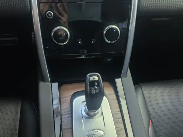 Land Rover Discovery Sport — Фото автомобиля 14