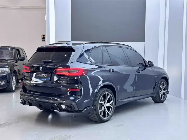 BMW X5 — Фото автомобиля 2