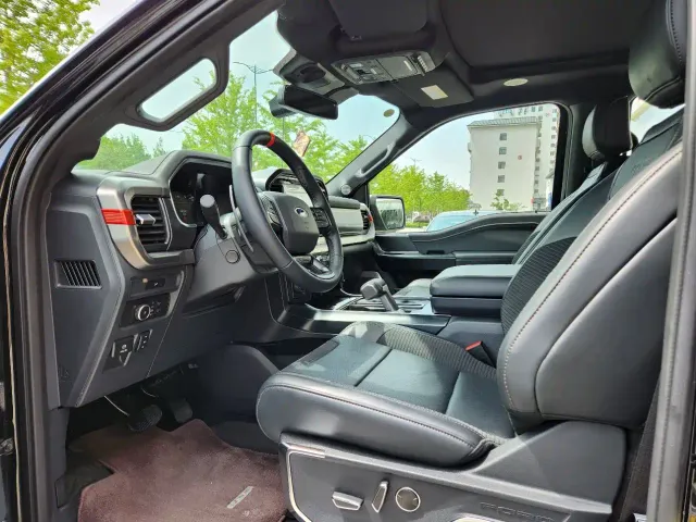 Ford F-150 Raptor — Фото автомобиля 18