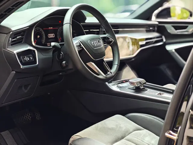 Audi A6L — Фото автомобиля 15