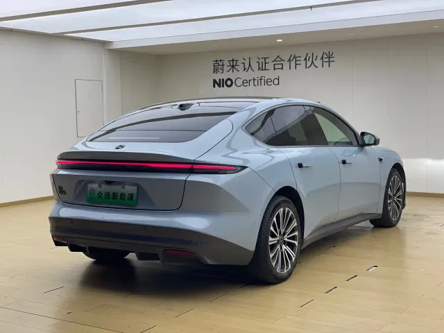 Nio ET5 — Фото автомобиля 5