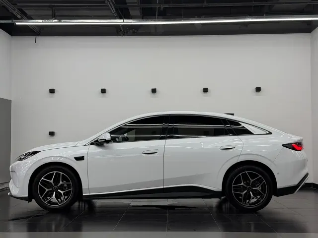 BYD Seal 06 New Energy 2025 Model EV 545KM Flagship — Фото автомобиля 3