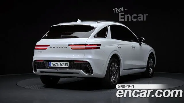 Genesis GV70 — Фото автомобиля 2