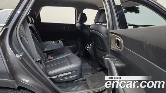 Kia Sorento Sorento 4-е поколение Бензин 2.5T 2WD — Фото автомобиля 12