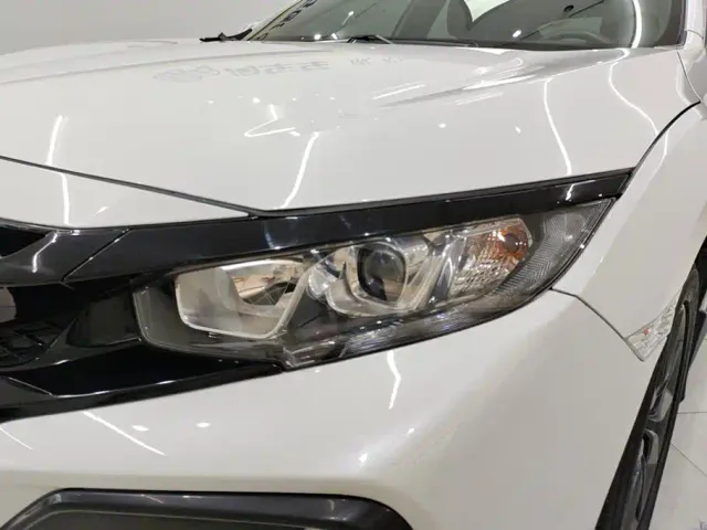 Honda Civic — Фото автомобиля 5