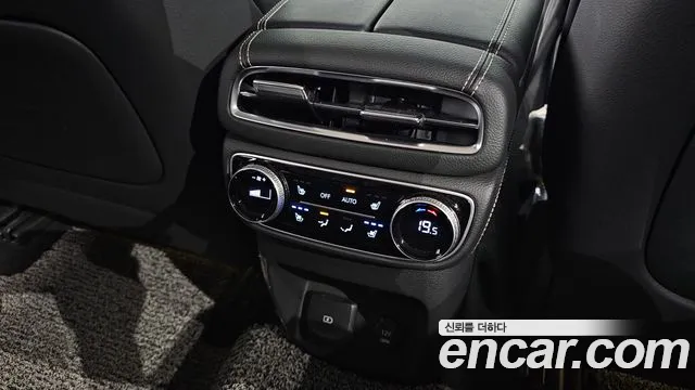 Genesis GV80 2.5T Бензин AWD — Фото автомобиля 17