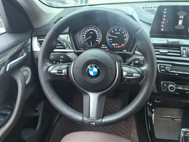 BMW X1 — Фото автомобиля 14