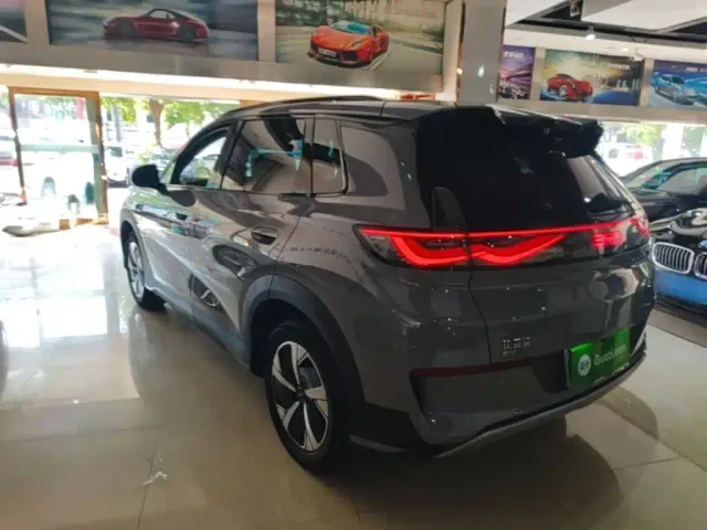 BYD Sealion 05 EV — Фото автомобиля 4