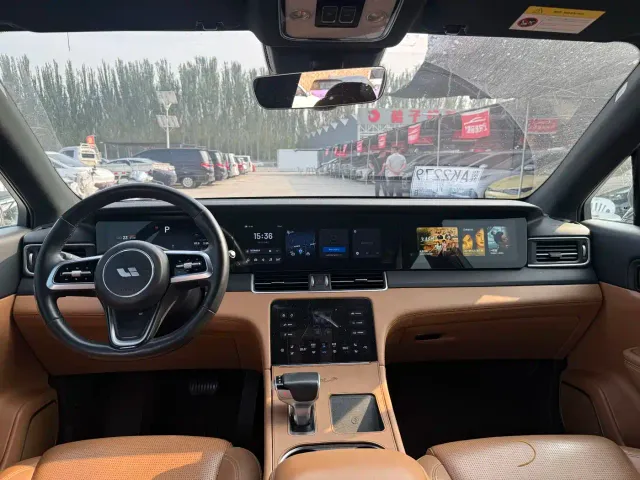 Li Auto Li ONE 2021 Extended Range 6-Seater — Фото автомобиля 5