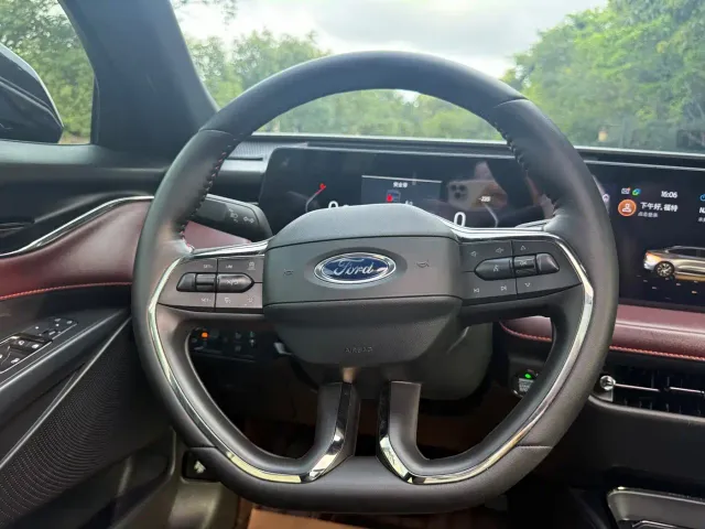 Ford Mondeo — Фото автомобиля 8