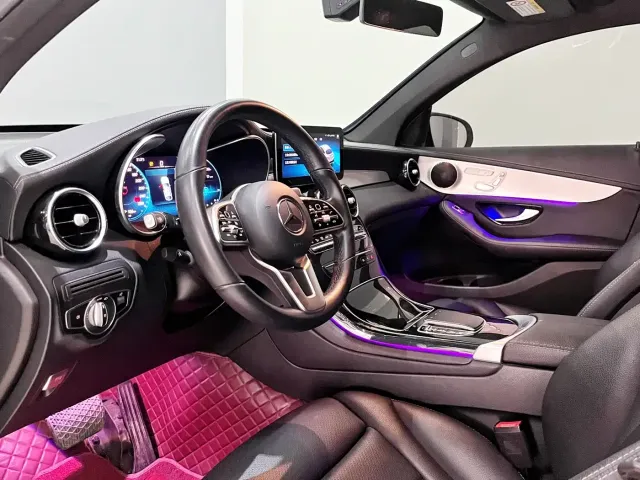 Mercedes-Benz Mercedes-Benz GLC Coupe 2022 Facelift GLC 260 4MATIC Coupe SUV — Фото автомобиля 4