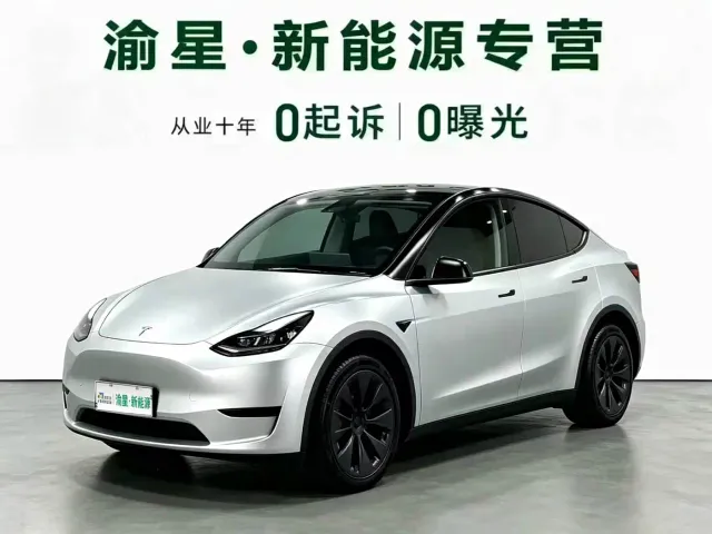 Фотография автомобиля — Tesla Model Y