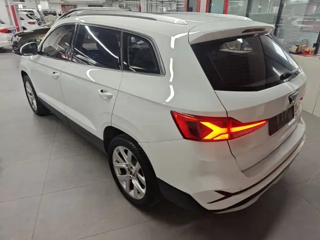 Jetta VS7 — Фото автомобиля 4