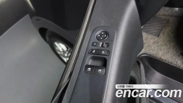 Hyundai Staria Staria Карго 5 мест — Фото автомобиля 9