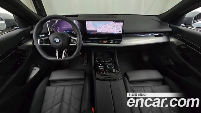 BMW 5-Series — Фото автомобиля 7