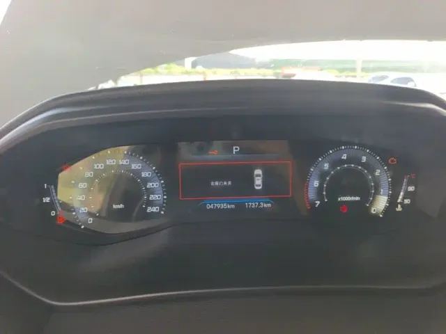 Peugeot Peugeot 408 2022 1.6T Light Chaser Edition — Фото автомобиля 11