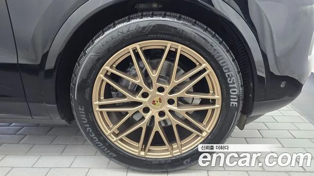 Porsche Cayenne PO536 — Фото автомобиля 6