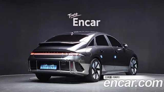 Hyundai Ioniq 6 — Фото автомобиля 2