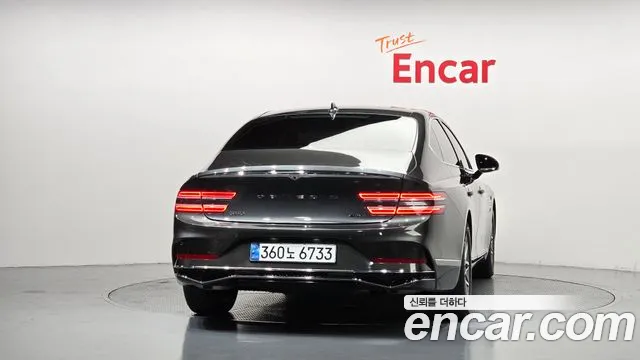 Genesis G80 Бензин 2.5 турбо AWD — Фото автомобиля 4