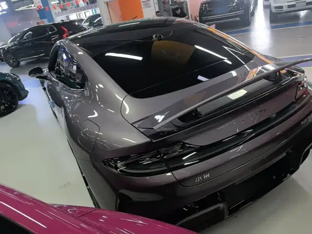 Xiaomi SU7 — Фото автомобиля 4