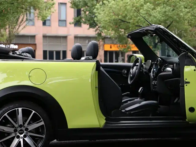 MINI Hatch — Фото автомобиля 19