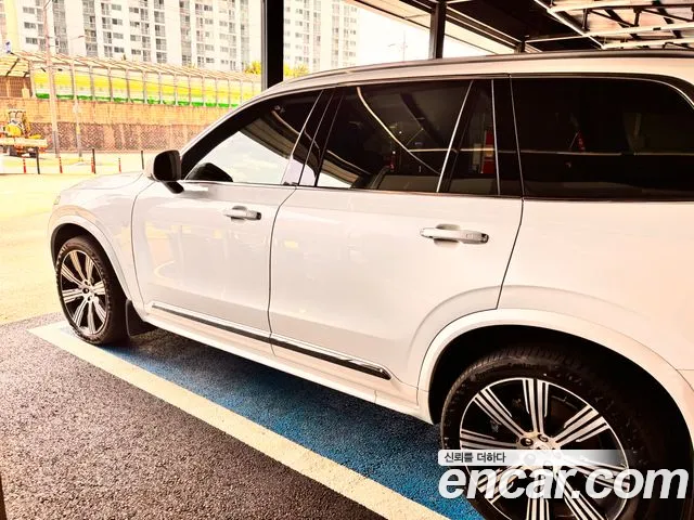 Volvo XC90 Generation 2 — Фото автомобиля 2