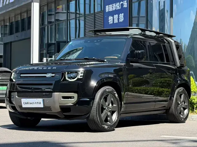 Фотография автомобиля — Land Rover Defender
