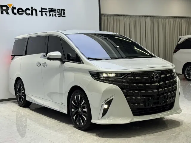 Toyota Alphard — Фото автомобиля 3