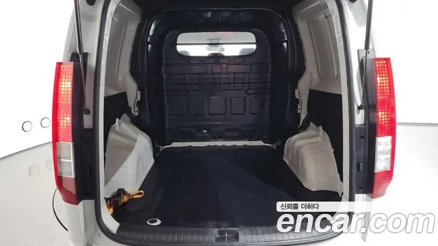 Hyundai Staria Staria Карго 5 мест — Фото автомобиля 17