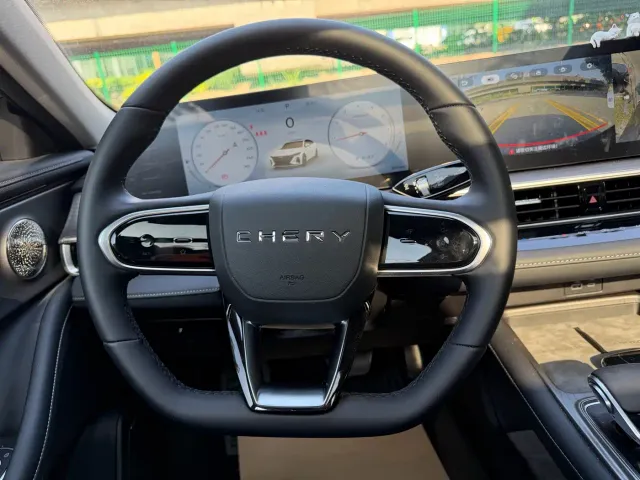 Chery Arrizo 8 — Фото автомобиля 17