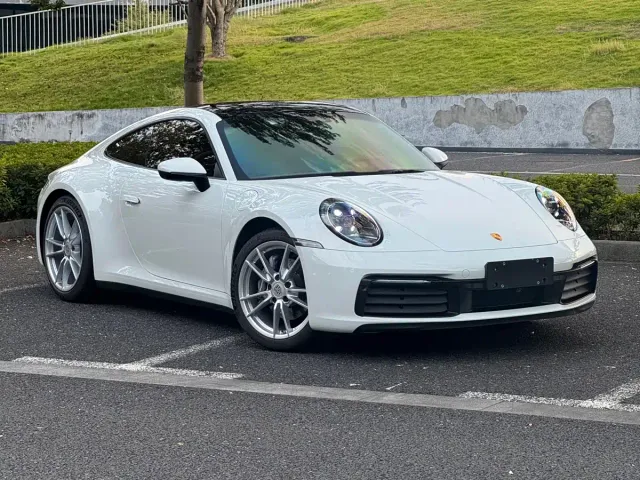 Porsche 911 — Фото автомобиля 4