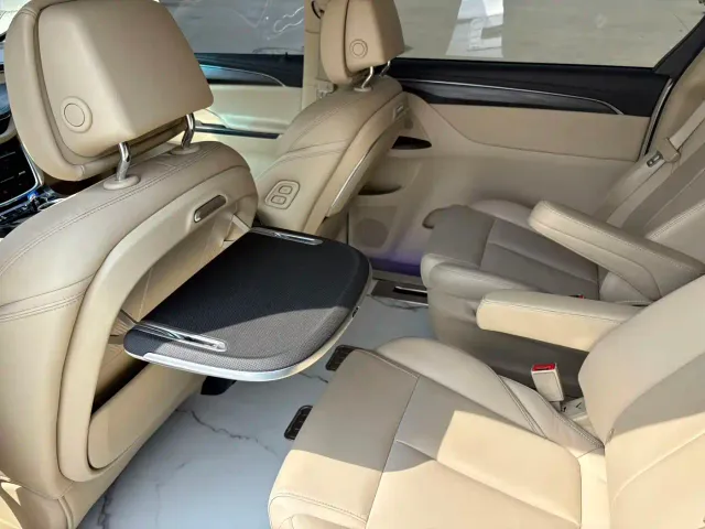 Buick Buick GL8 2023 ES Landmaster Exclusive — Фото автомобиля 13