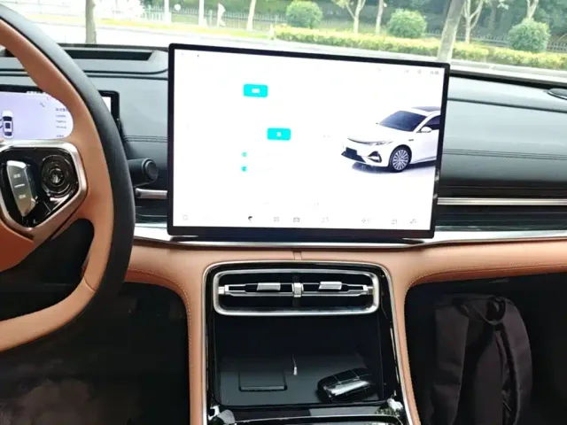 Geely Galaxy A7 — Фото автомобиля 12