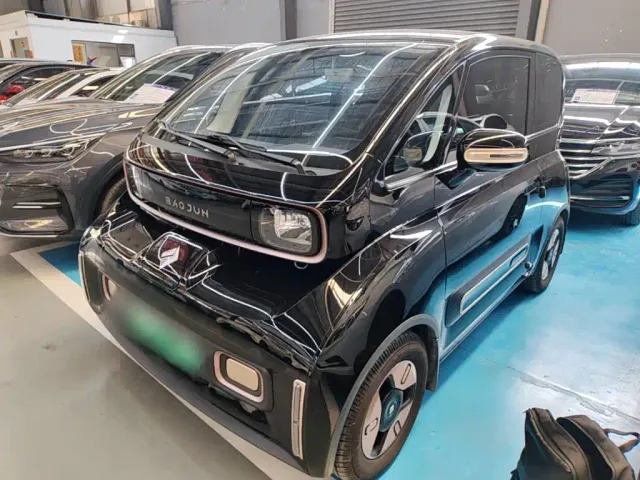 Фотография автомобиля — Baojun KiWi EV