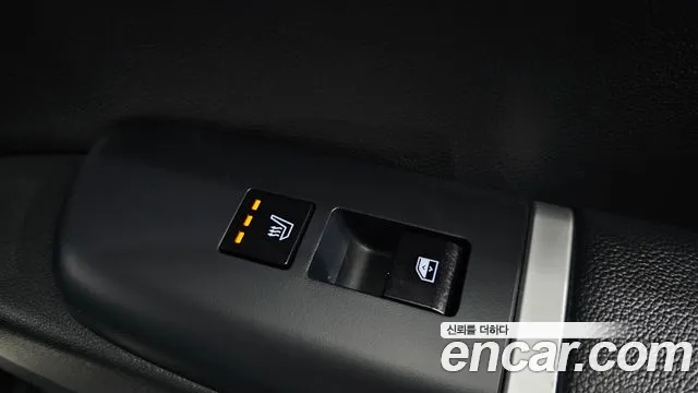 Hyundai Grandeur Grandeur (GN7) 2.5 Бензин 2WD — Фото автомобиля 14