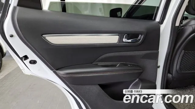 Renault-KoreaSamsung QM6 Новый QM6 2.0 GDe Première 2WD — Фото автомобиля 20
