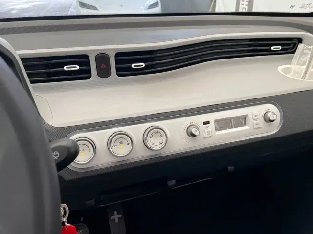 Wuling Hongguang Mini EV — Фото автомобиля 9