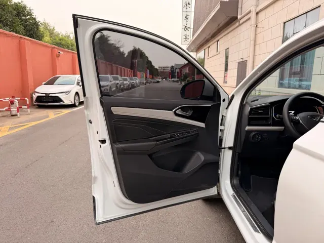 Jetta VS5 — Фото автомобиля 19