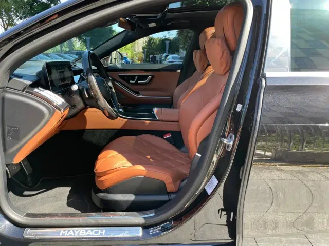 Mercedes-Benz Maybach S-Class — Фото автомобиля 8