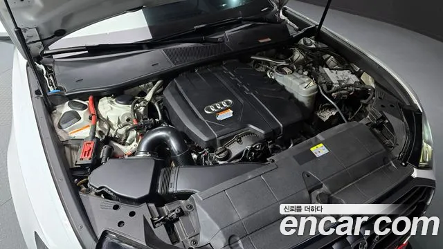 Audi A6 45 TFSI quattro Premium — Фото автомобиля 6