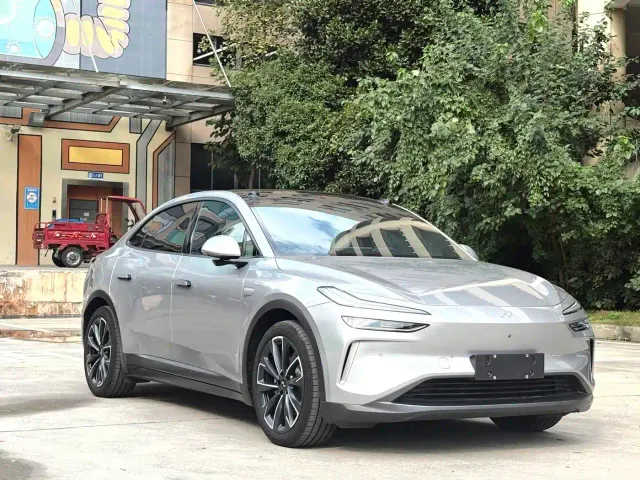 Onvo L60 — Фото автомобиля 6