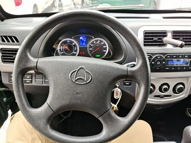 Changan Star 9 EV — Фото автомобиля 6