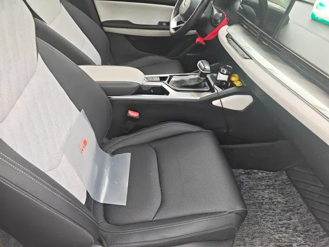 Geely Emgrand L — Фото автомобиля 8