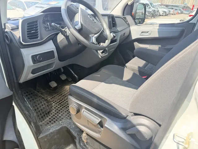 Maxus Xintu V80 — Фото автомобиля 9