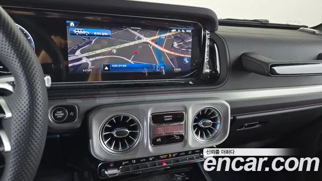 Mercedes-Benz G-Class — Фото автомобиля 12
